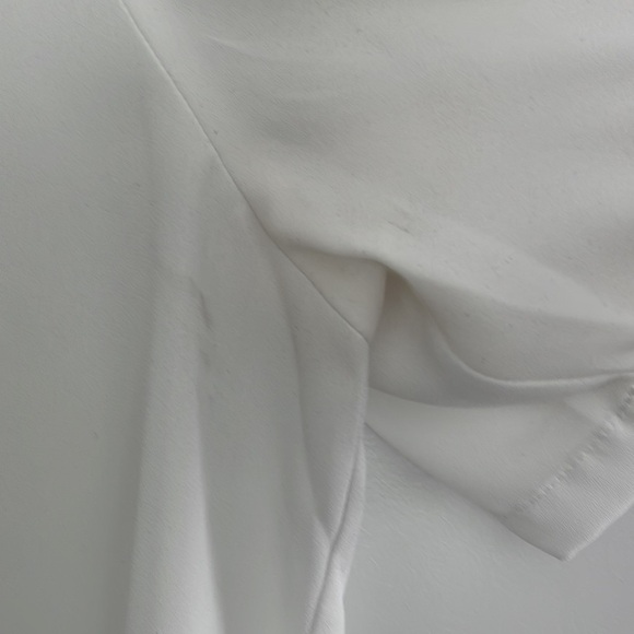 Joe Fresh white top with pleated detail​​​​​​​​​​​​​ - Picture 3 of 4